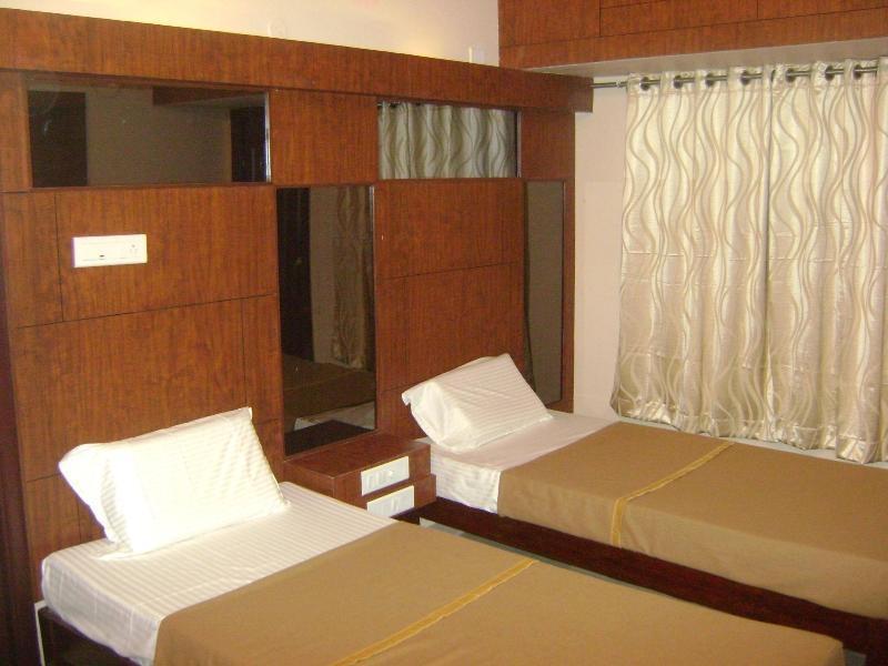 Raj Residency Salem Apartment Bagian luar foto