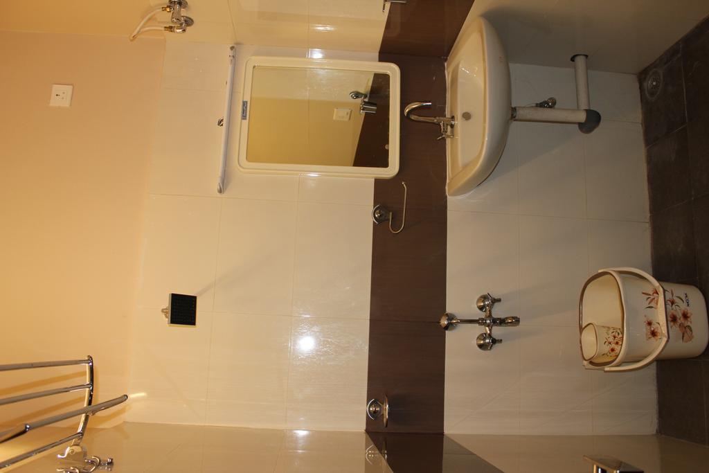 Raj Residency Salem Apartment Bagian luar foto