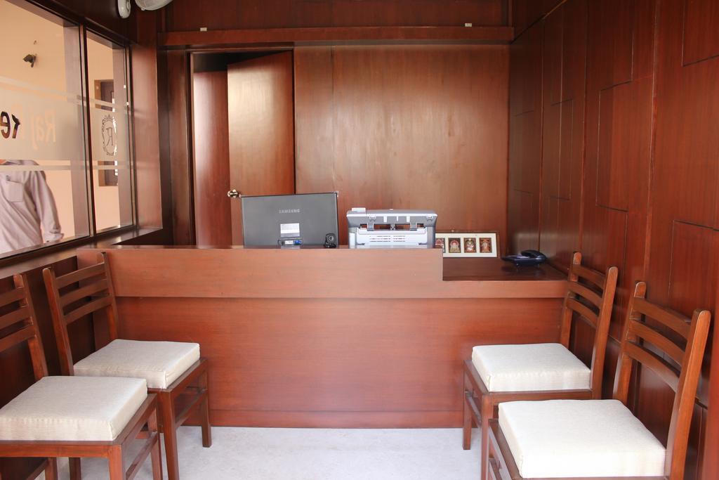 Raj Residency Salem Apartment Bagian luar foto