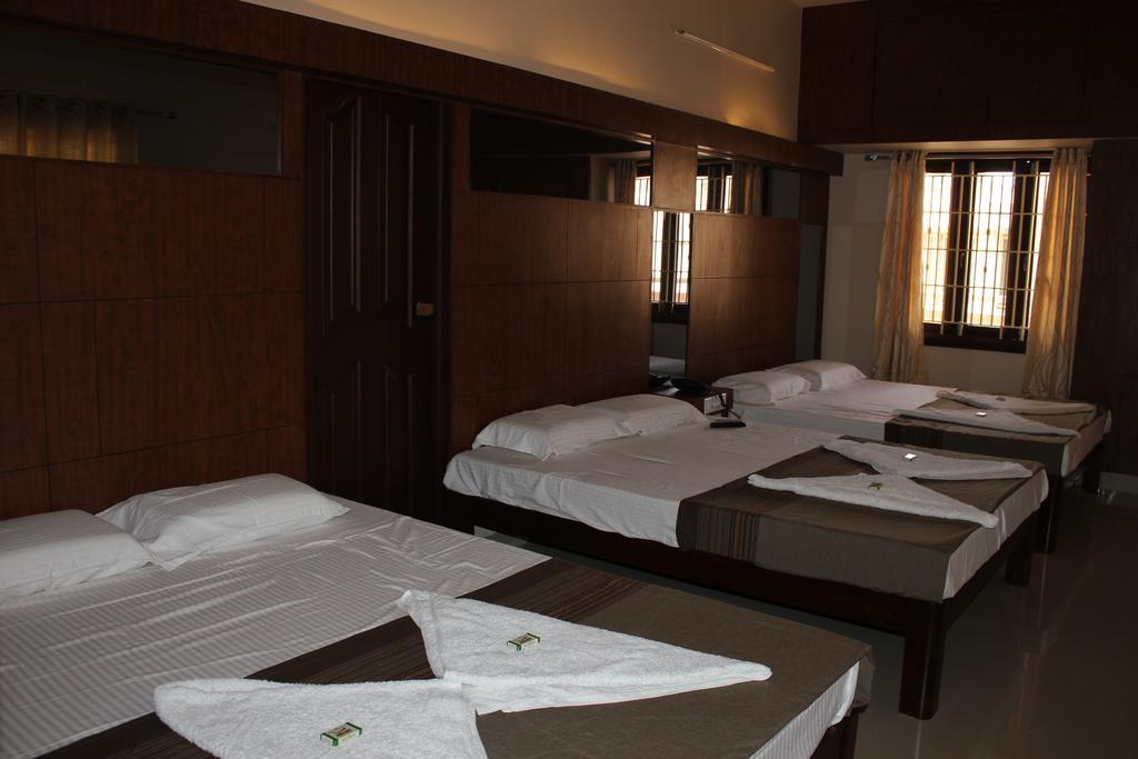 Raj Residency Salem Apartment Bagian luar foto